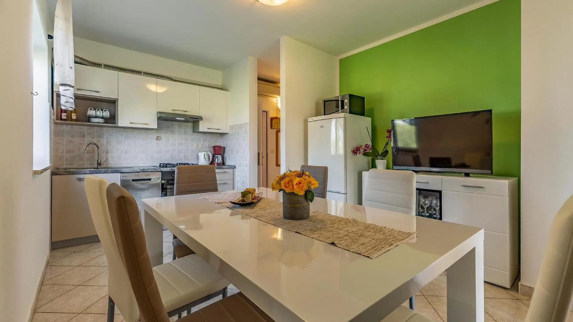 Nice Apartment In Medulin With House Sea View