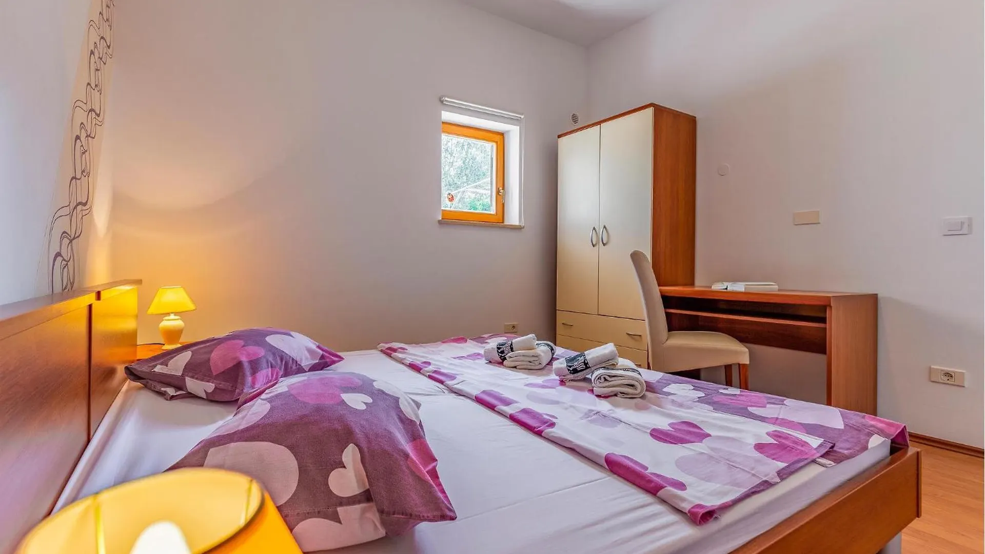 Nice Apartment In Medulin With House Sea View