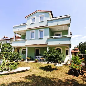 Simona Apartman