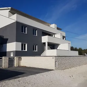 Rosenberg Apartament
